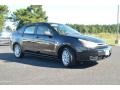 Black - Focus SE Sedan Photo No. 3