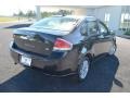 Black - Focus SE Sedan Photo No. 5
