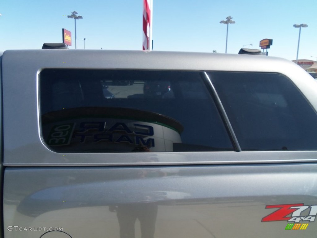 2007 Silverado 1500 LT Extended Cab 4x4 - Graystone Metallic / Ebony Black photo #16