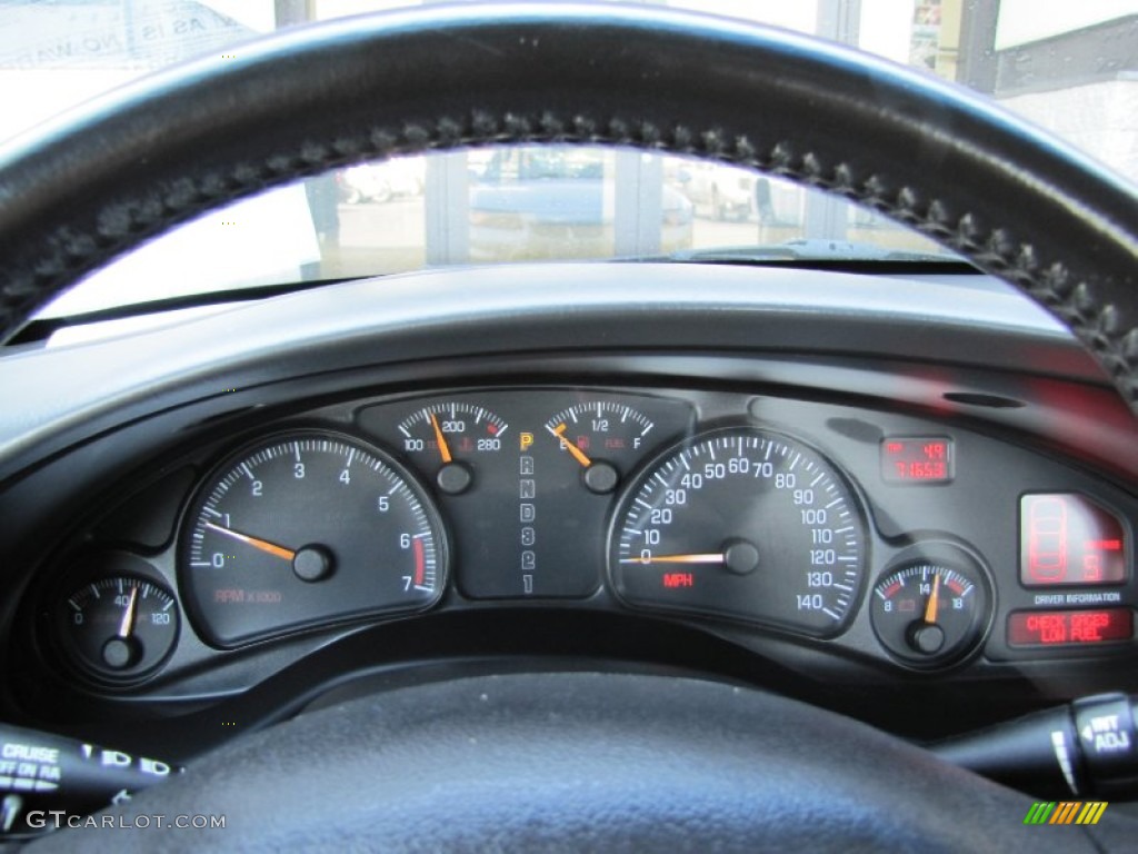 2004 Pontiac Bonneville SLE Gauges Photo #70768277
