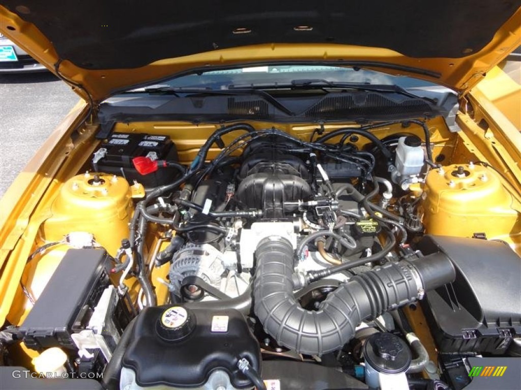 2010 Mustang V6 Premium Convertible - Sunset Gold Metallic / Charcoal Black photo #9