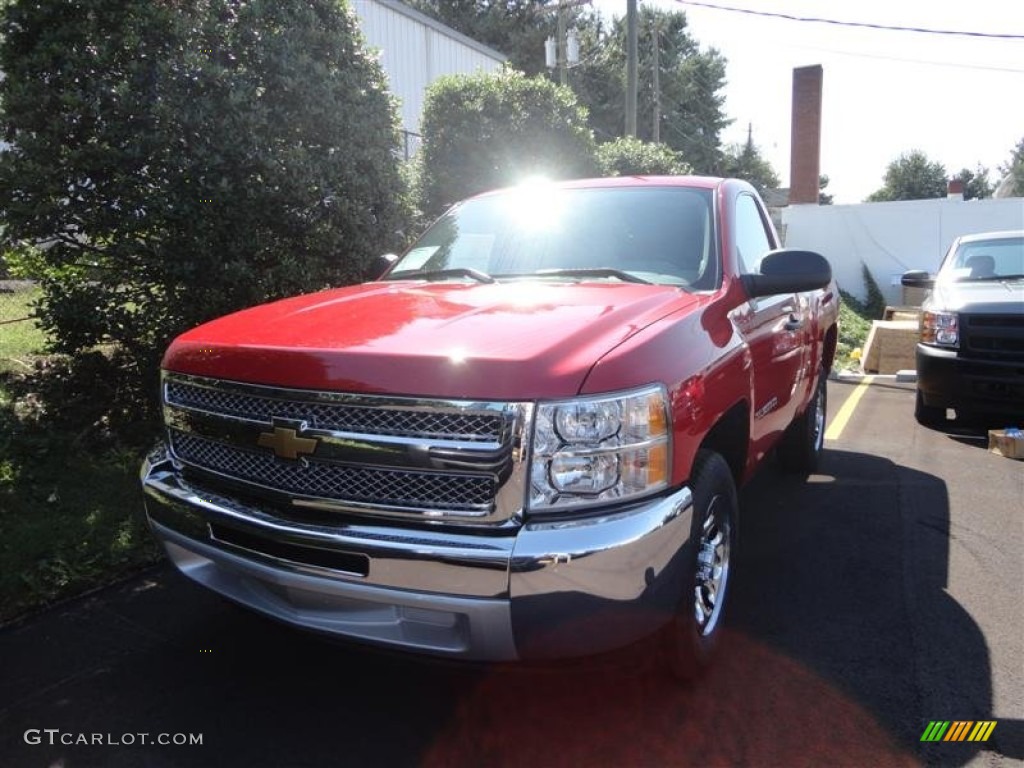 2013 Silverado 1500 LS Regular Cab - Victory Red / Dark Titanium photo #2