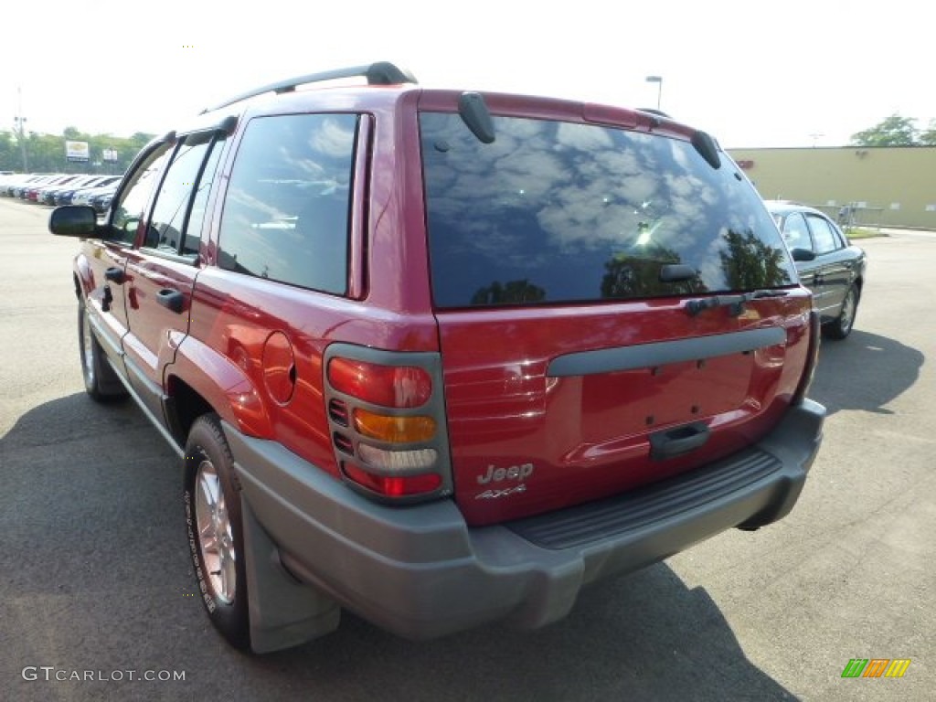 2002 Grand Cherokee Laredo 4x4 - Dark Garnet Red Pearlcoat / Sandstone photo #3