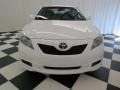 Super White - Camry SE Photo No. 2