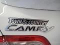 Super White - Camry SE Photo No. 27