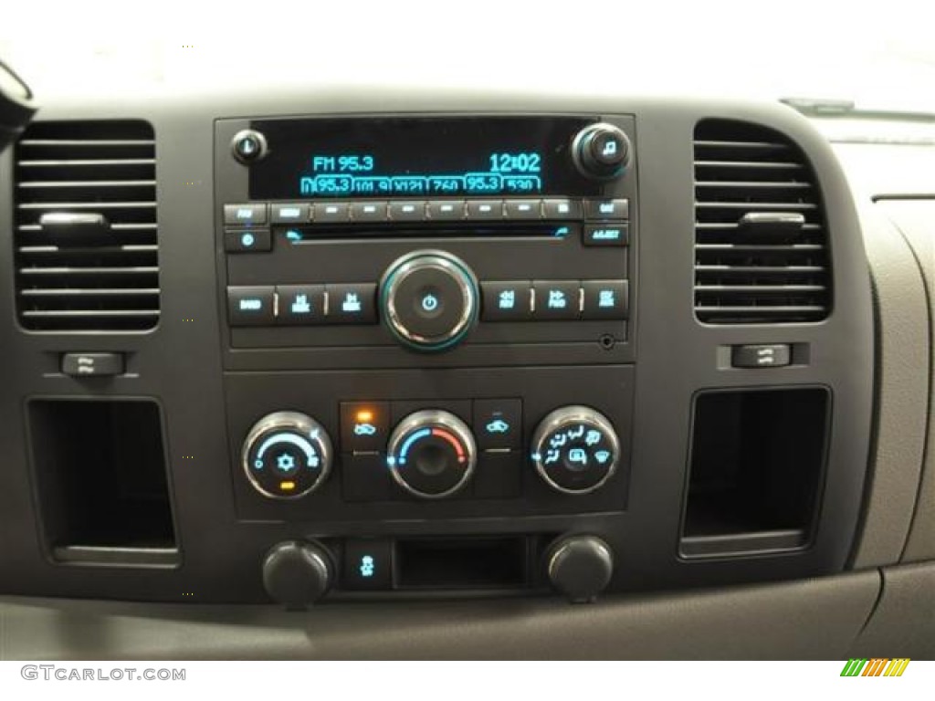 2013 Silverado 1500 LS Extended Cab 4x4 - Summit White / Dark Titanium photo #20