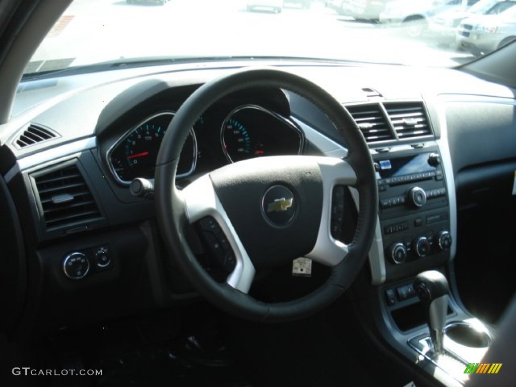 2012 Traverse LT AWD - Black Granite Metallic / Ebony photo #10