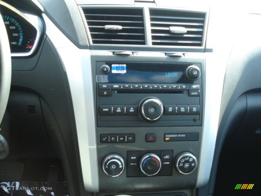 2012 Traverse LT AWD - Black Granite Metallic / Ebony photo #16