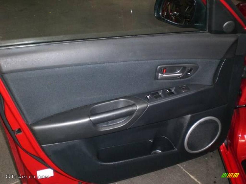 2005 MAZDA3 s Hatchback - Velocity Red Mica / Black/Red photo #27