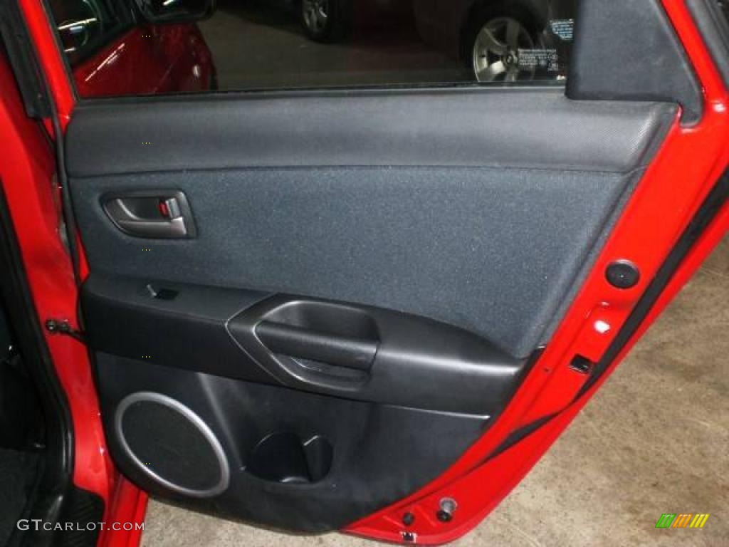 2005 MAZDA3 s Hatchback - Velocity Red Mica / Black/Red photo #37