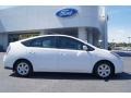 Super White - Prius Hybrid Photo No. 2