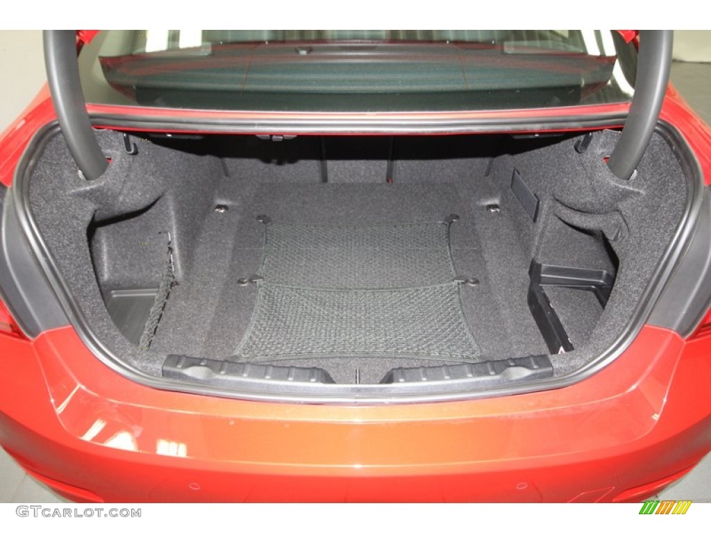 2012 BMW 3 Series 328i Sedan Trunk Photo #70780304