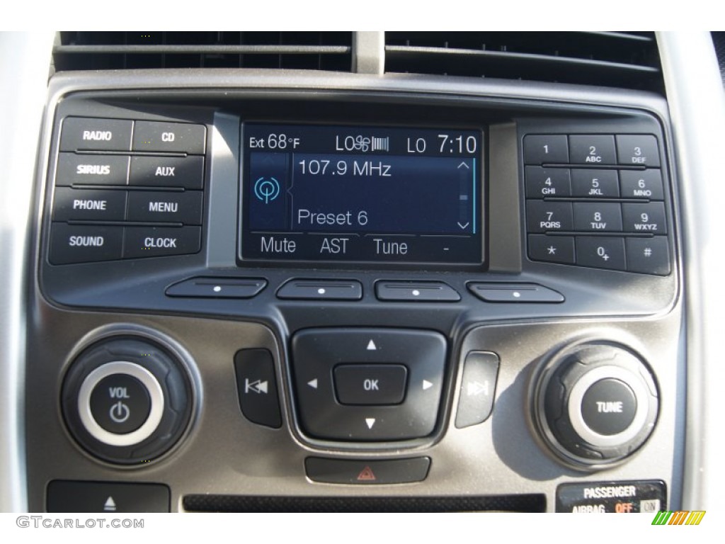 2013 Ford Edge SEL EcoBoost Controls Photo #70780841