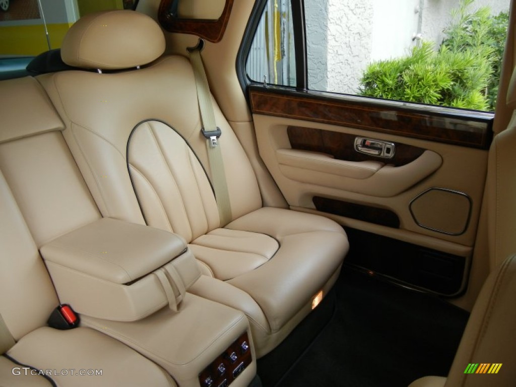 Cotswold Beige Interior 1999 Rolls-Royce Silver Seraph Standard Silver Seraph Model Photo #70784666