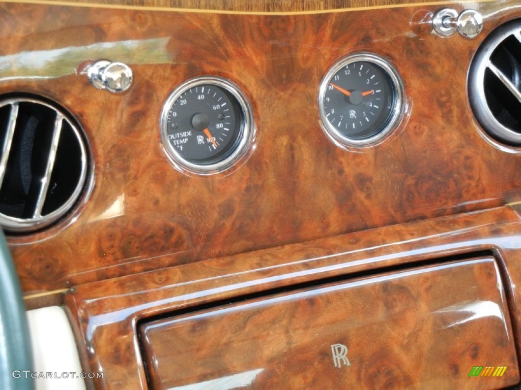 1999 Rolls-Royce Silver Seraph Standard Silver Seraph Model Gauges Photo #70784789