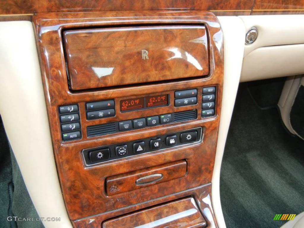 1999 Rolls-Royce Silver Seraph Standard Silver Seraph Model Controls Photo #70784819