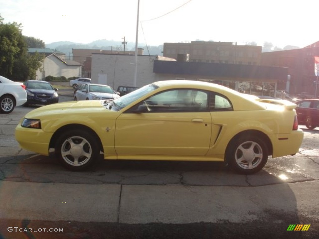2002 Mustang V6 Coupe - Zinc Yellow / Dark Charcoal photo #5