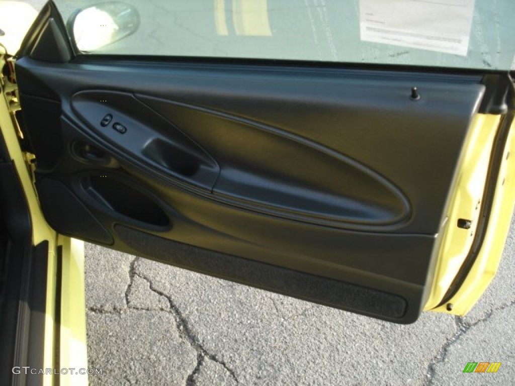 2002 Mustang V6 Coupe - Zinc Yellow / Dark Charcoal photo #18