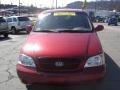 2004 Ruby Red Kia Sedona LX  photo #17