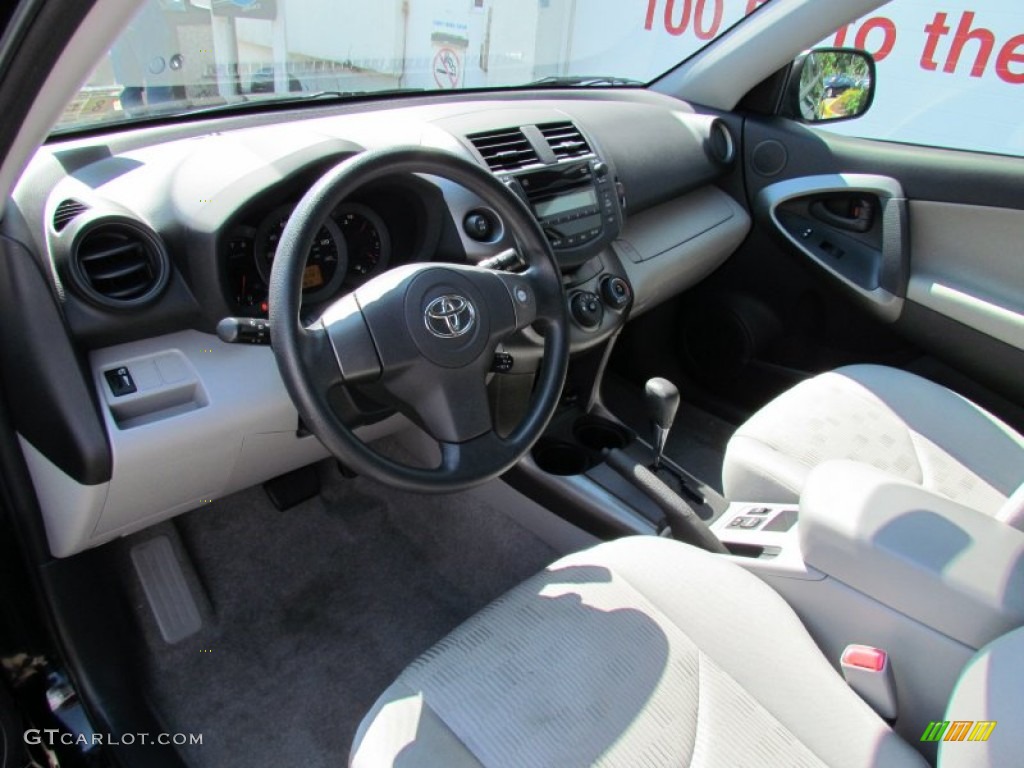 2009 RAV4 4WD - Black / Ash Gray photo #7