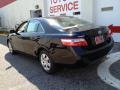 Black - Camry LE Photo No. 4