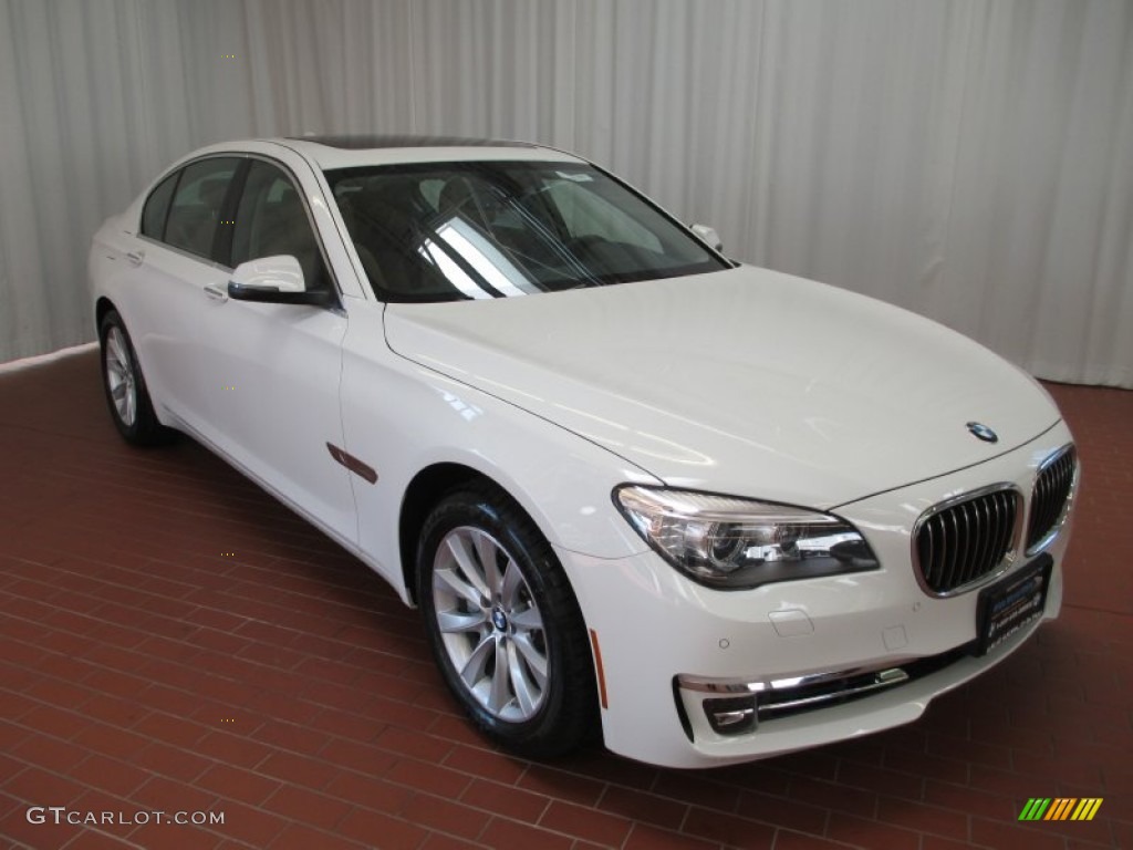 Alpine White 2013 BMW 7 Series 740i Sedan Exterior Photo #70793510
