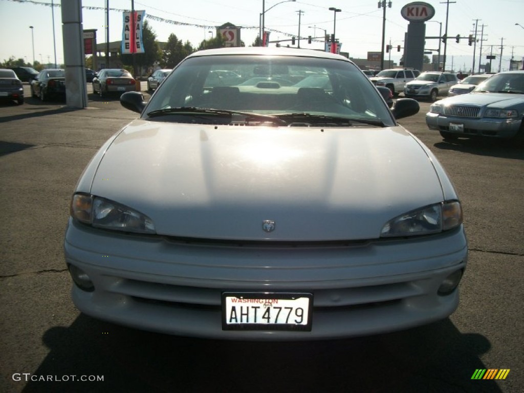 1996 Intrepid  - Bright White / Gray photo #6