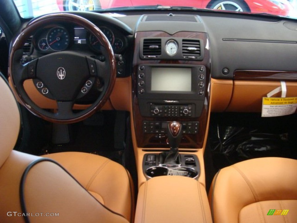 2013 Maserati Quattroporte S Cuoio Dashboard Photo #70795658