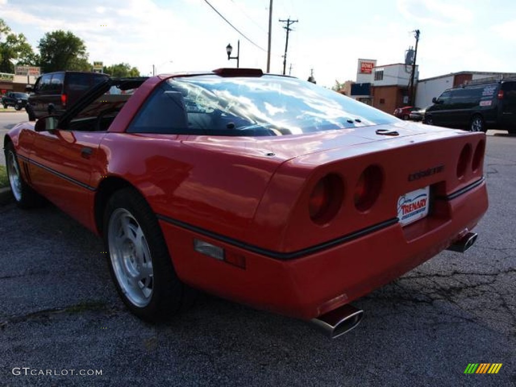 1990 Corvette Coupe - Bright Red / Red photo #3