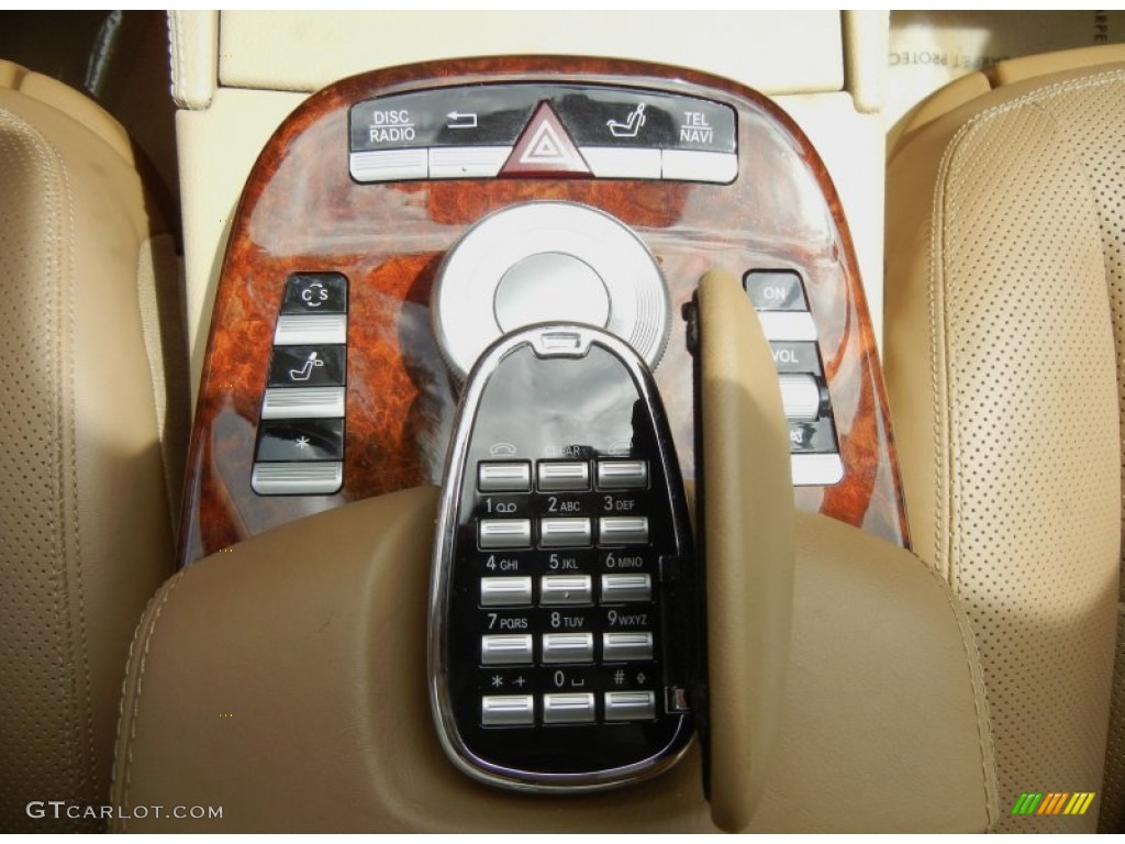 2008 Mercedes-Benz S 550 Sedan Controls Photo #70798295