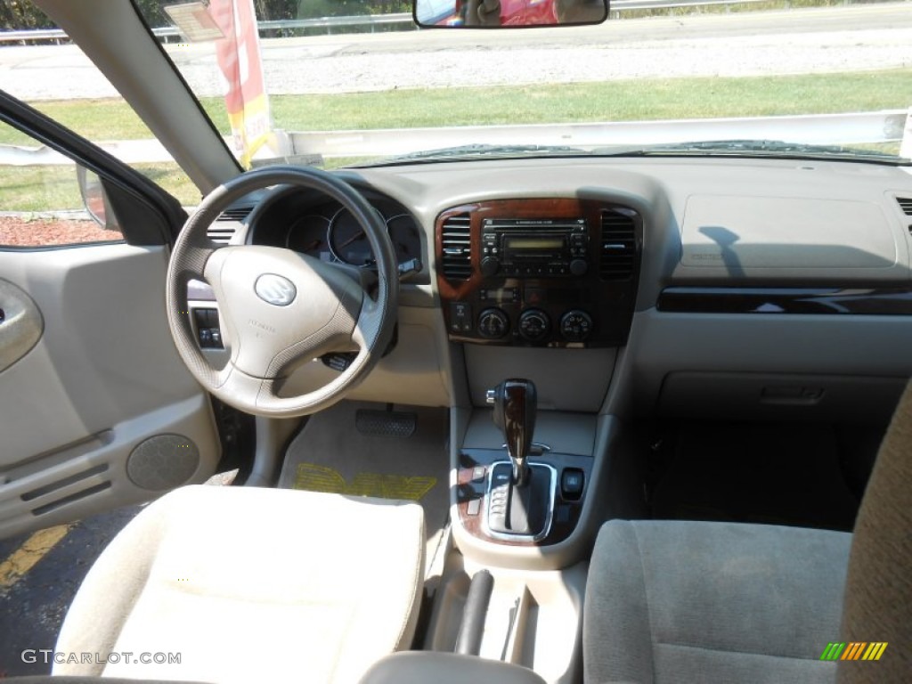 2005 XL7 LX 4WD - Black Onyx / Beige photo #10