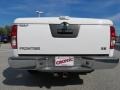 2008 Avalanche White Nissan Frontier SE V6 King Cab  photo #4
