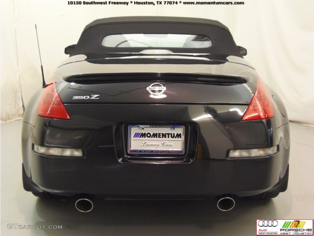 2007 350Z Touring Roadster - Magnetic Black Pearl / Charcoal photo #9