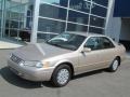 1999 Cashmere Beige Metallic Toyota Camry LE  photo #1