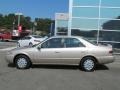 1999 Cashmere Beige Metallic Toyota Camry LE  photo #2