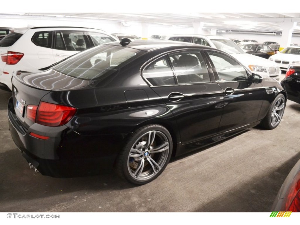 Black Sapphire Metallic 2013 BMW M5 Sedan Exterior Photo #70811349