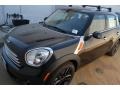 Absolute Black Metallic - Cooper Countryman Photo No. 9