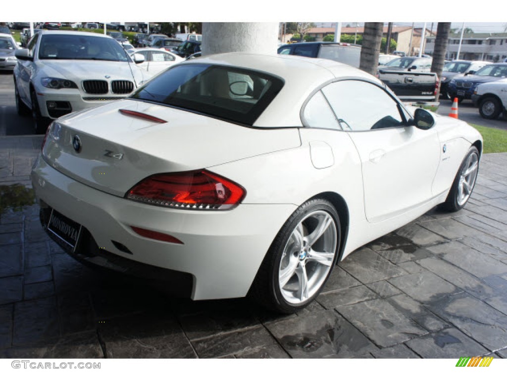 2013 Z4 sDrive 28i - Alpine White / Beige photo #2