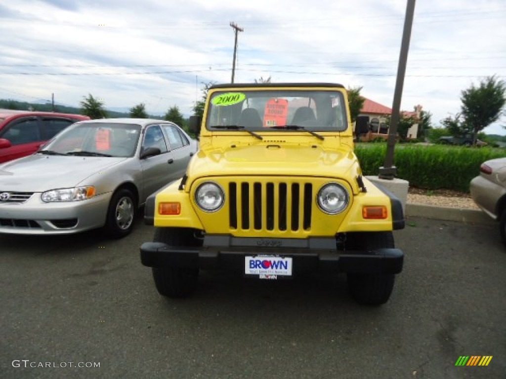 2000 Wrangler Sport 4x4 - Solar Yellow / Agate photo #1