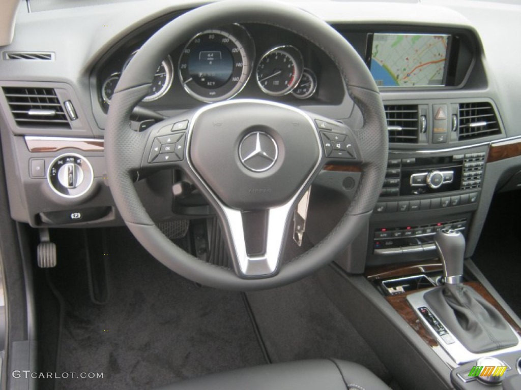 2013 Mercedes-Benz E 550 Cabriolet Black Steering Wheel Photo #70820115