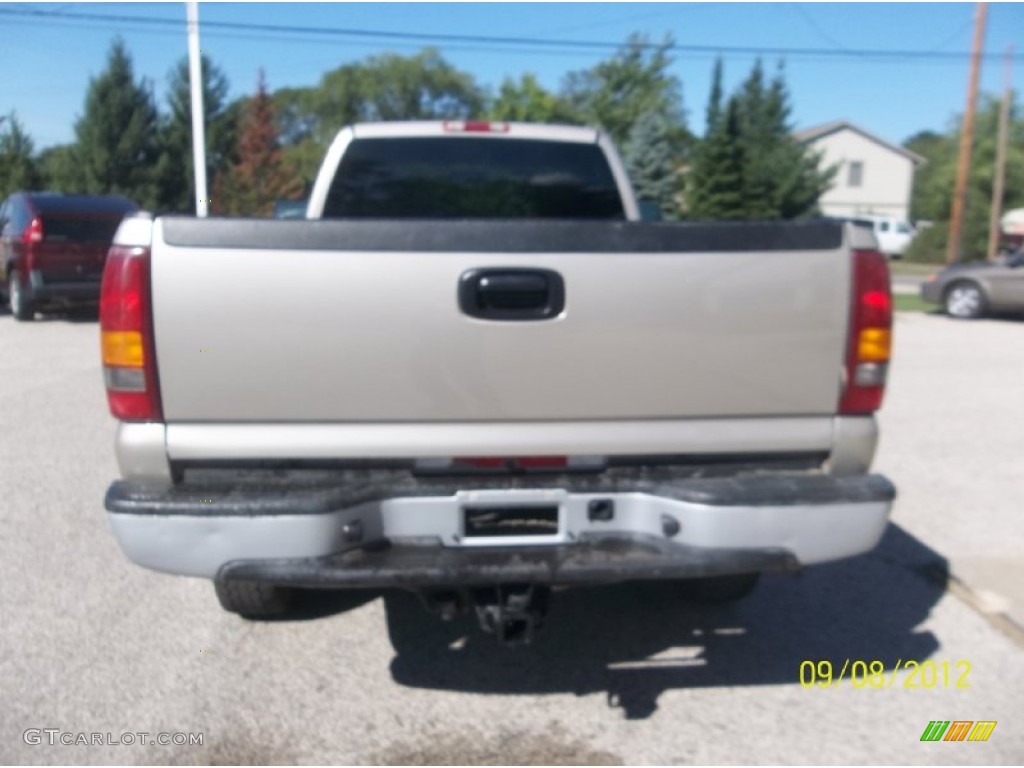 2005 Silverado 3500 Regular Cab 4x4 - Silver Birch Metallic / Dark Charcoal photo #6