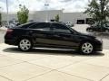 Black - Camry SE Photo No. 4
