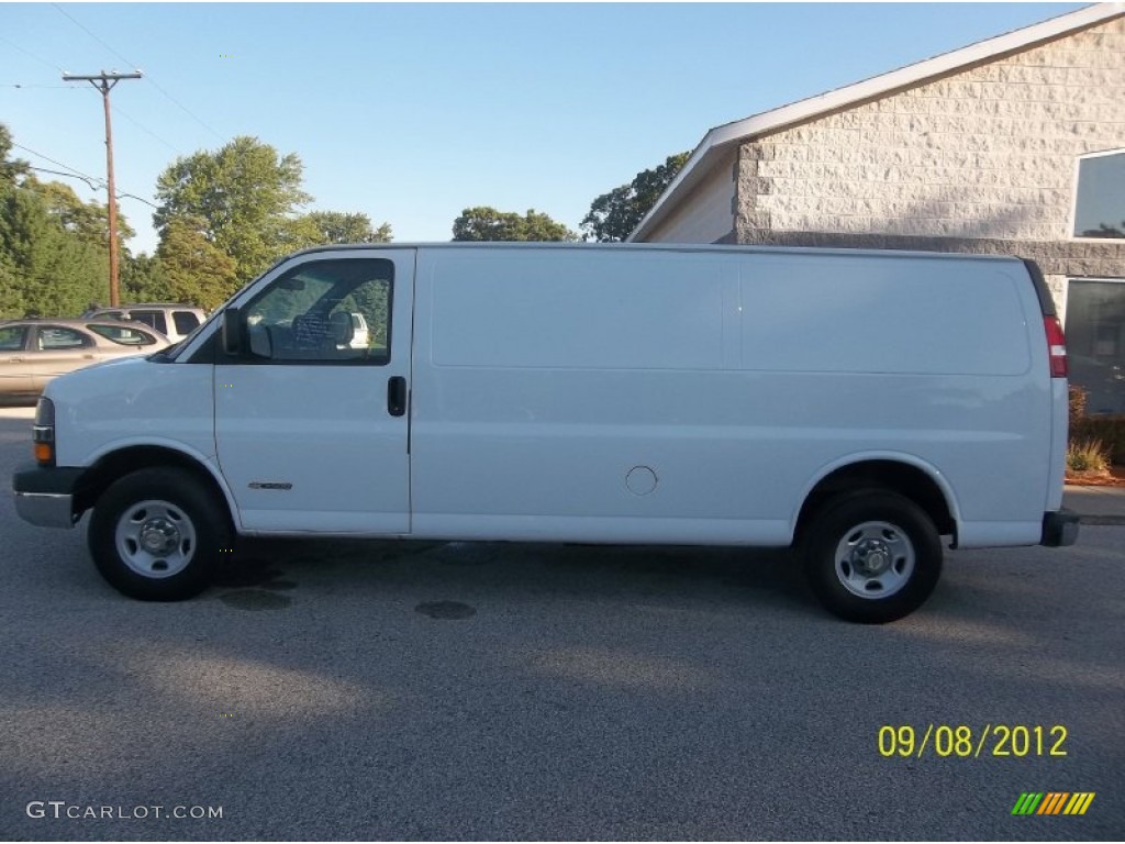 2003 Express 3500 Extended Cargo Van - Summit White / Medium Dark Pewter photo #8