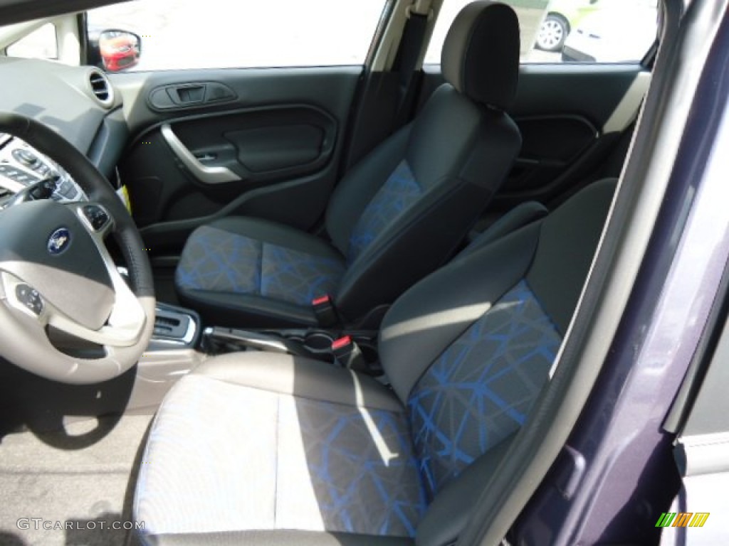 2013 Fiesta SE Sedan - Violet Gray / Charcoal Black/Blue Accent photo #8