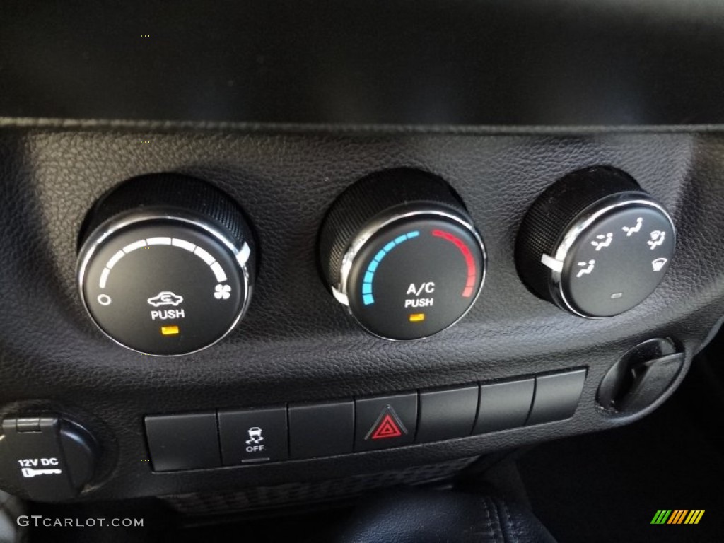 2011 Wrangler Sport 4x4 - Cosmos Blue / Black photo #22