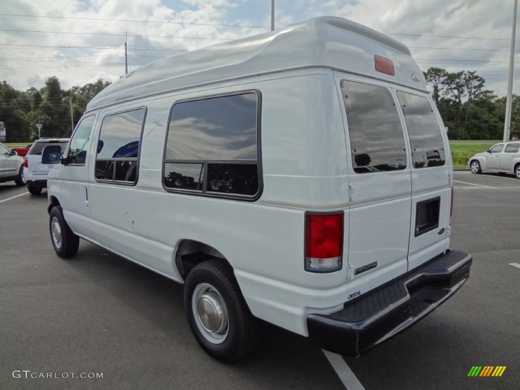 2001 E Series Van E250 Wheelchair Access - Oxford White / Medium Graphite photo #3