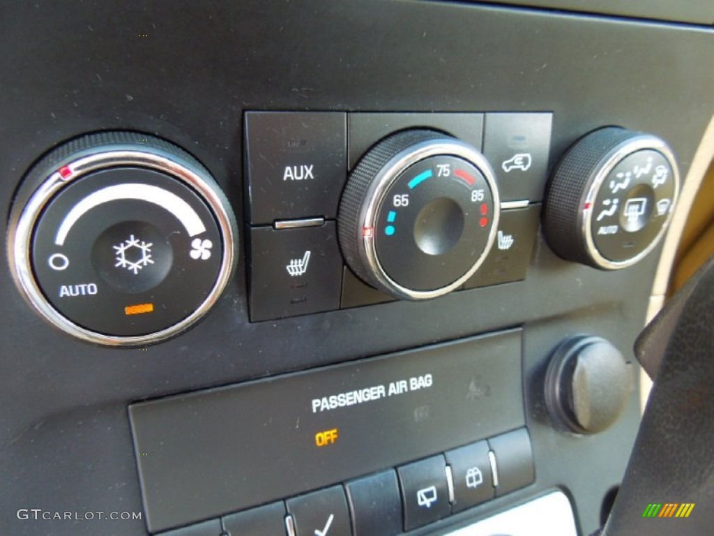 2007 XL7 Luxury AWD - Prairie Gold Metallic / Beige photo #12