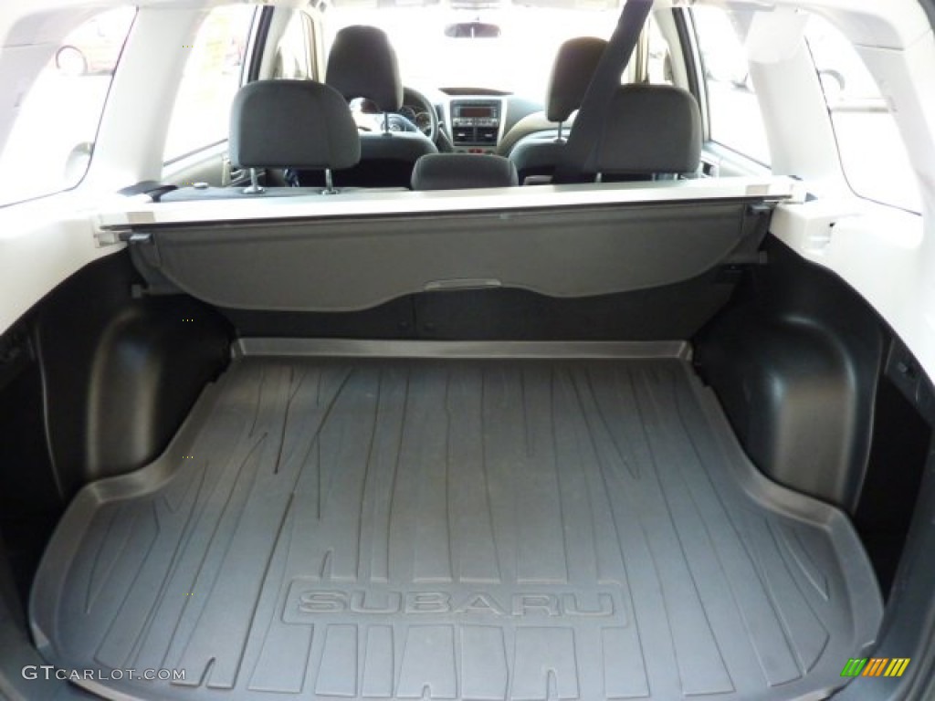 2010 Forester 2.5 X Premium - Spark Silver Metallic / Black photo #6