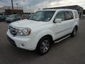 Taffeta White - Pilot Touring 4WD Photo No. 3
