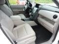 Taffeta White - Pilot Touring 4WD Photo No. 8